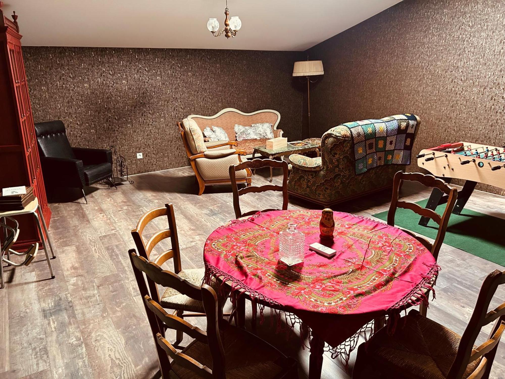 La Babayaga Bed & Breakfast กาเปสตอง ภายนอก รูปภาพ