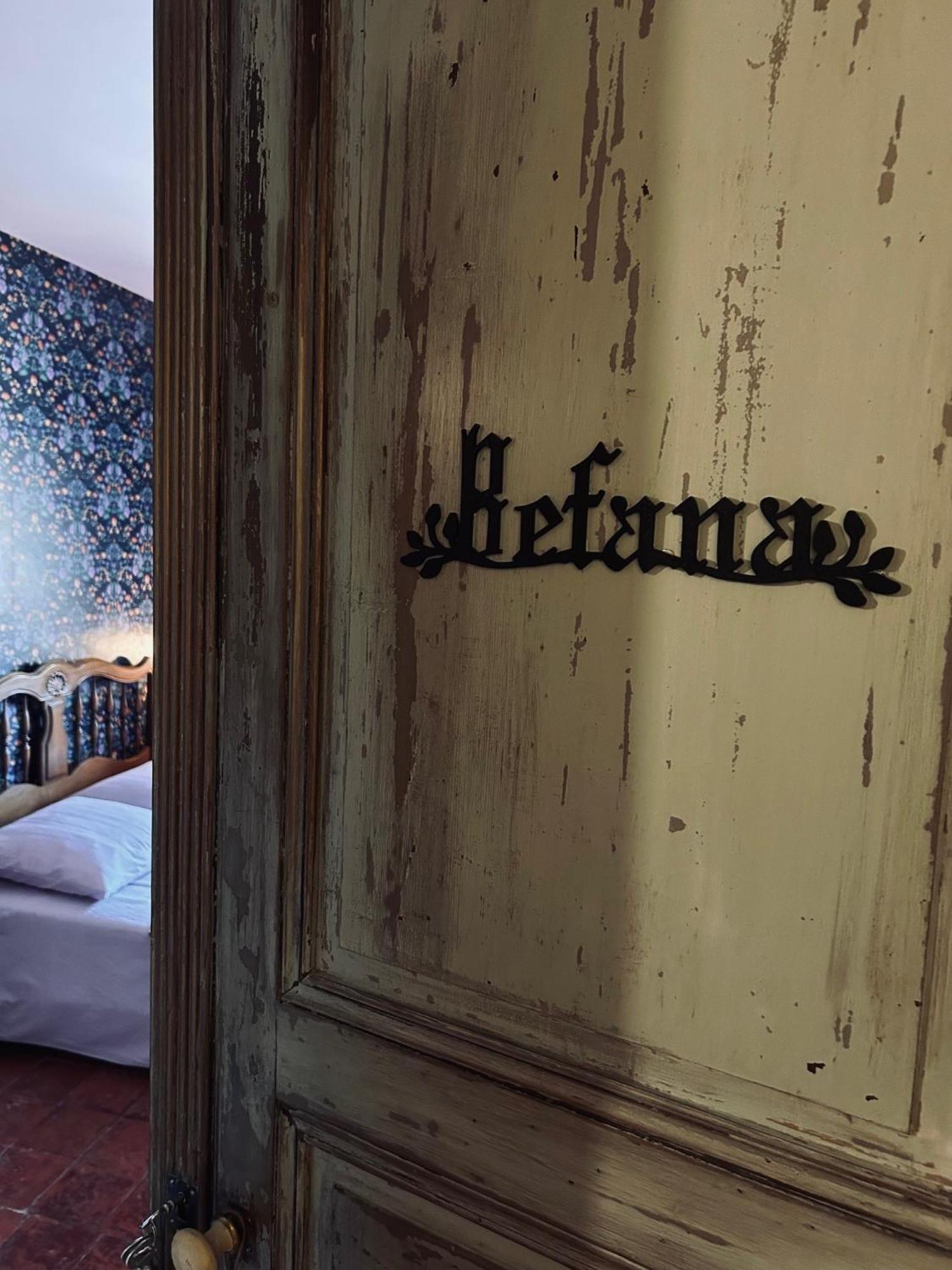 La Babayaga Bed & Breakfast กาเปสตอง ภายนอก รูปภาพ